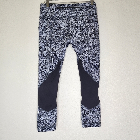 Lululemon Silver Drop Multi Black Pace Rival Crop Leggings 6 - Picture 4 of 7